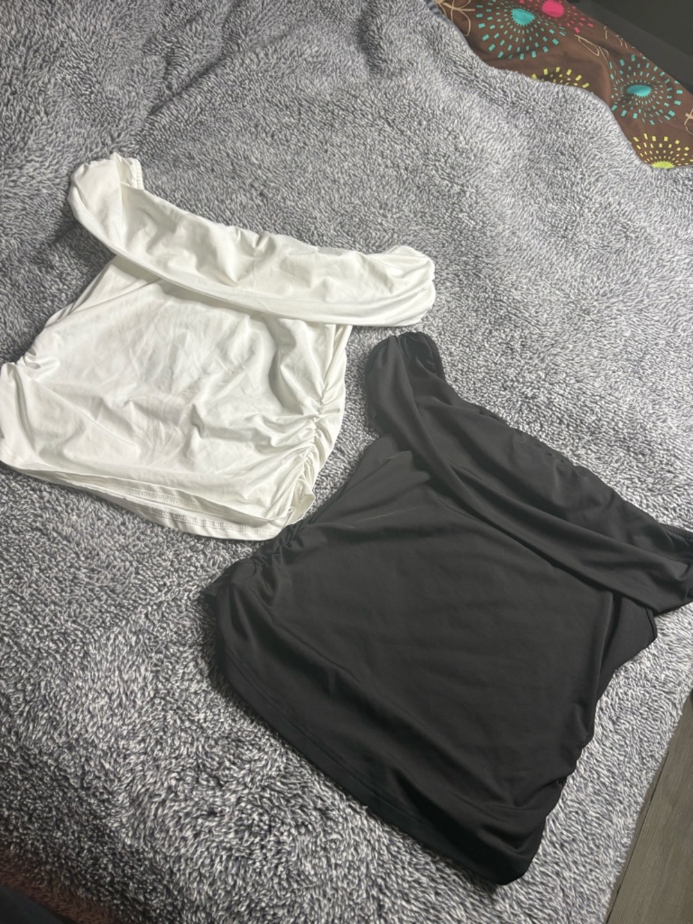 Off-Shoulder White and Black Crop Tops - 2-Pack